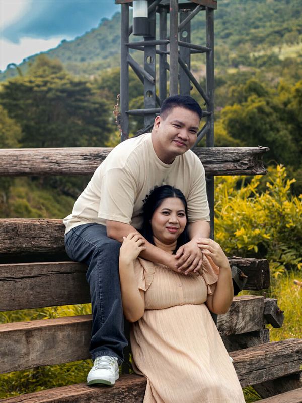 Darelle and Jennifer prenup photo 6